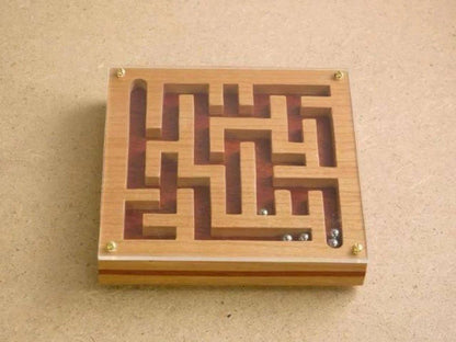Brown DIY Circular Maze STEM Kit Wooden Puzzle Maze Toy, Child Age Group: 11-13 Yrs
